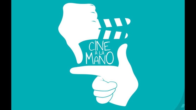 Cine a la mano